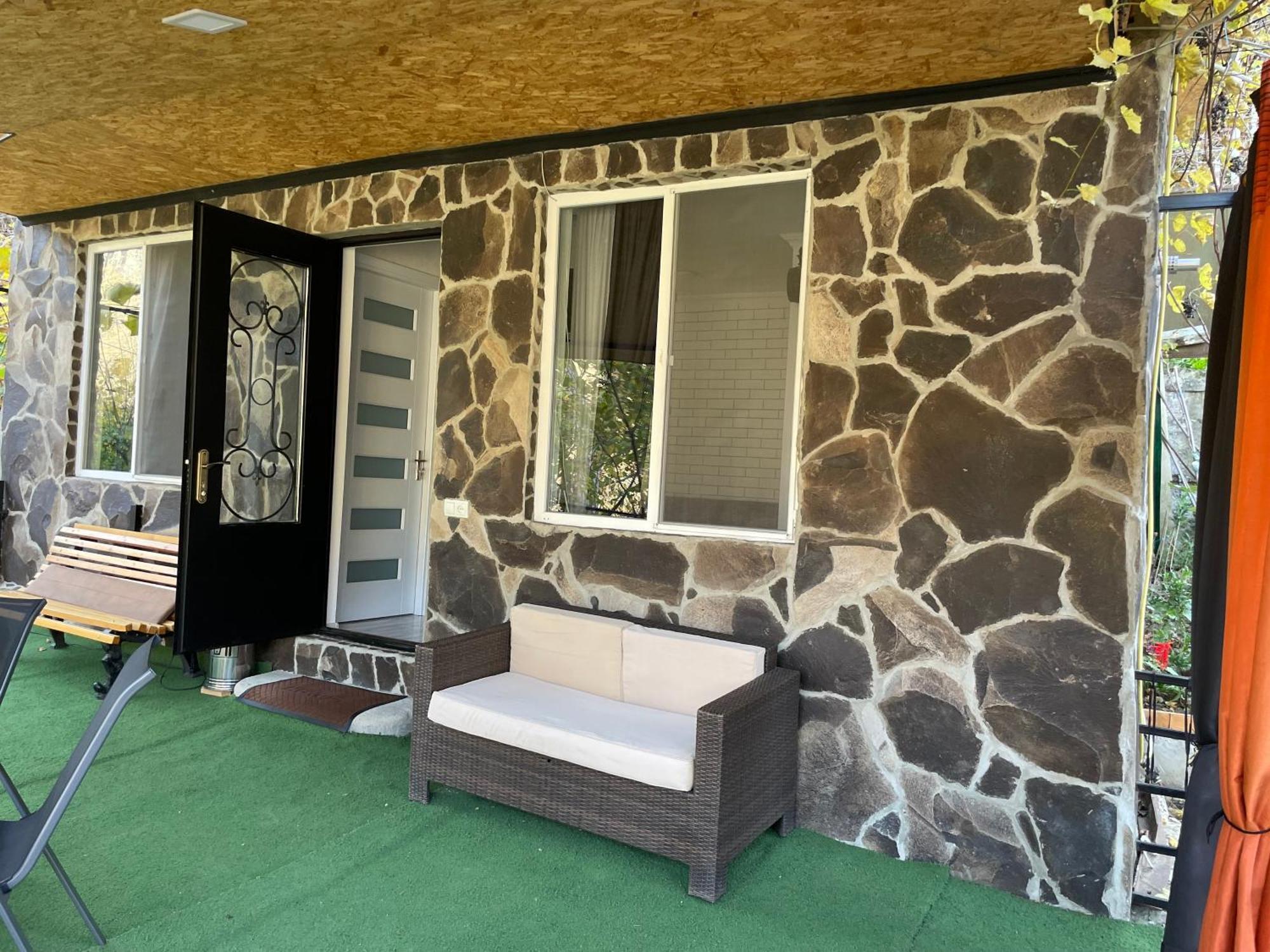 Borjomi Veranda المظهر الخارجي الصورة