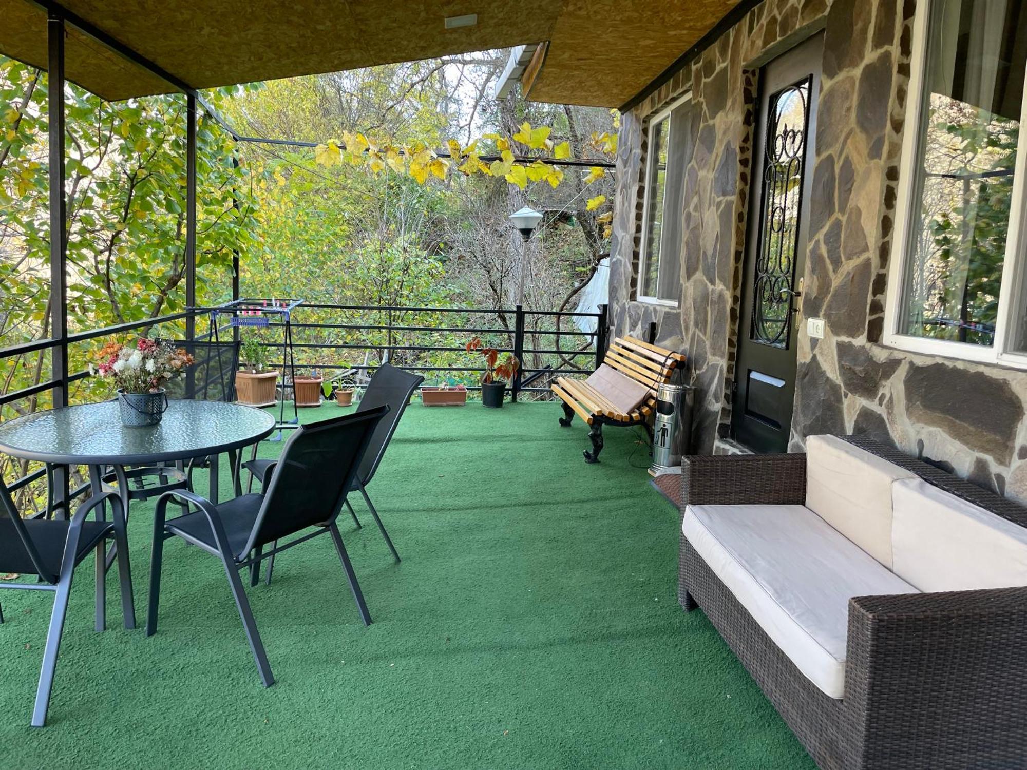 Borjomi Veranda المظهر الخارجي الصورة